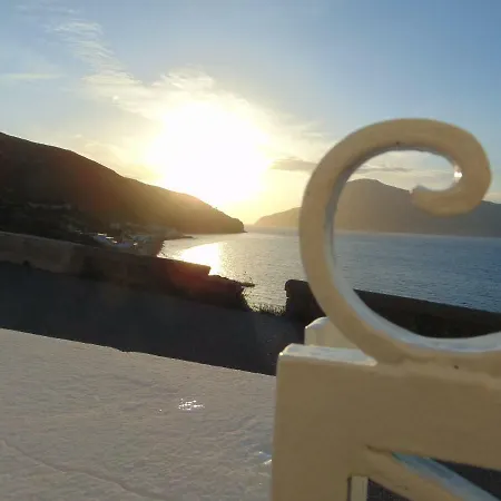 Casa vacanze La Campanella Lipari Acquacalda